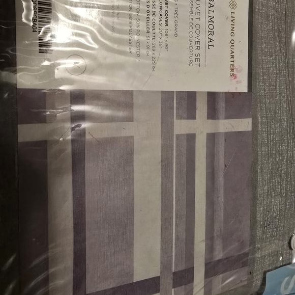 King Size Duvet Cover Set - Picture 4 of 4